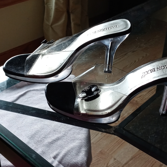 Sexy clear 4" heels - Picture 3 of 12